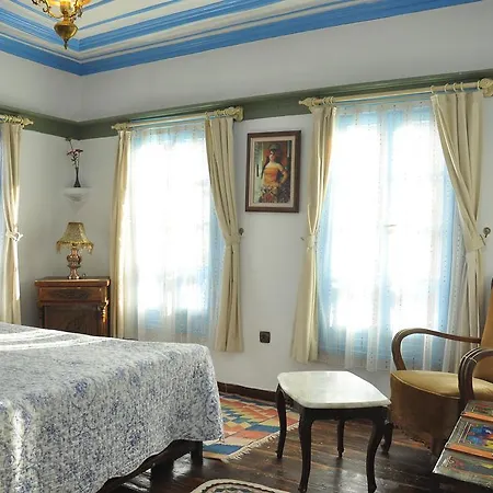 אורחן Erdem Mansion